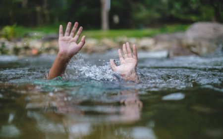 കട്ടപ്പന ആറ്റിൽ ഒഴുക്കിൽപ്പെട്ടയാൾ  സുരക്ഷിതമായി തിരിച്ചെത്തി