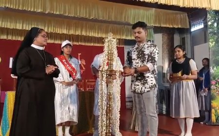 അമലാംബിക കോൺവെന്റ് സ്കൂളിൽ വിവിധ ക്ലബ്ബുകളുടെ ഉദ്ഘാടനവും ഹെഡ് ബോയ്, ഗേൾ, ഹൗസ് ക്യാപ്റ്റൻമാർ എന്നിവരുടെ സ്ഥാനാരോഹണവും നടന്നു