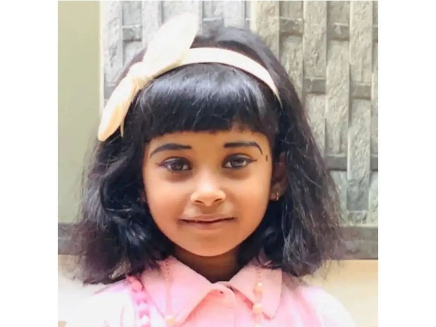 വാഹനം കുഴിയില് ചാടിയതിനെത്തുടർന്ന് റോഡിലേക്ക് തെറിച്ച് വീണ ആറുവയസ്സുകാരിക്ക് ദാരുണാന്ത്യം.