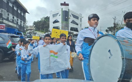 പുളിയൻമല കാർമൽ സിഎംഐ പബ്ലിക് സ്കൂളിൻ്റെ നേതൃത്വത്തിൽ സ്വാതന്ത്ര്യ ദിന റാലി സംഘടിപ്പിച്ചു