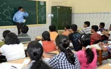 സര്‍ക്കാര്‍,എയ്ഡഡ് അധ്യാപകരുടെ ട്യൂഷൻ വിലക്കി സര്‍ക്കാര്‍. ഉത്തരവിറക്കി പൊതുവിദ്യാഭ്യാസ വകുപ്പ്