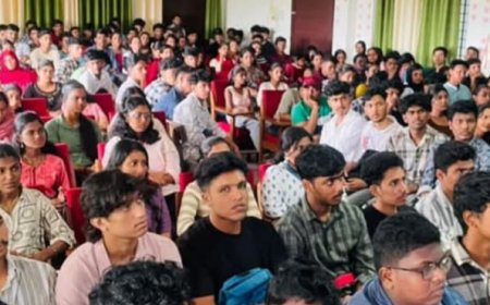 ഇടുക്കി ജില്ലാ പോലീസിന്റെ ആഭിമുഖ്യത്തിൽ ട്രാഫിക് ബോധവൽക്കരണ ക്ലാസ്സ്  നടത്തപ്പെട്ടു.