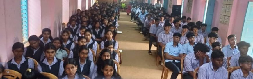 തോപ്രാംകുടിയിൽ വിദ്യാർത്ഥികൾക്കായി ബോധവൽക്കരണ ക്ലാസ് നടത്തപ്പെട്ടു