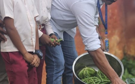 പുളിയന്മല ഗവൺമെന്റ് ട്രൈബൽ എൽപി സ്കൂളിൽ ജൈവ പച്ചക്കറി തോട്ടത്തിന്റെ വിളവെടുപ്പ് നടത്തി