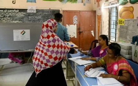 തദ്ദേശ തിരഞ്ഞെടുപ്പ്: പോളിങ് സ്റ്റേഷന്‍ പ്രവേശനത്തിന് നിയന്ത്രണമുണ്ട്