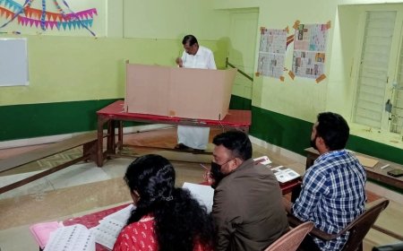 പി.ജെ ജോസഫ് എംഎൽഎ വോട്ട് രേഖപ്പെടുത്തി