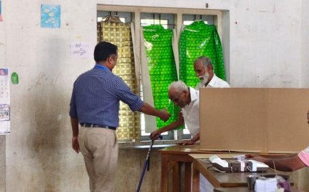 104-ാം വയസ്സിലും വോട്ടവകാശം രേഖപ്പെടുത്തി ആന്റണി വർക്കി പൗവ്വത്ത്