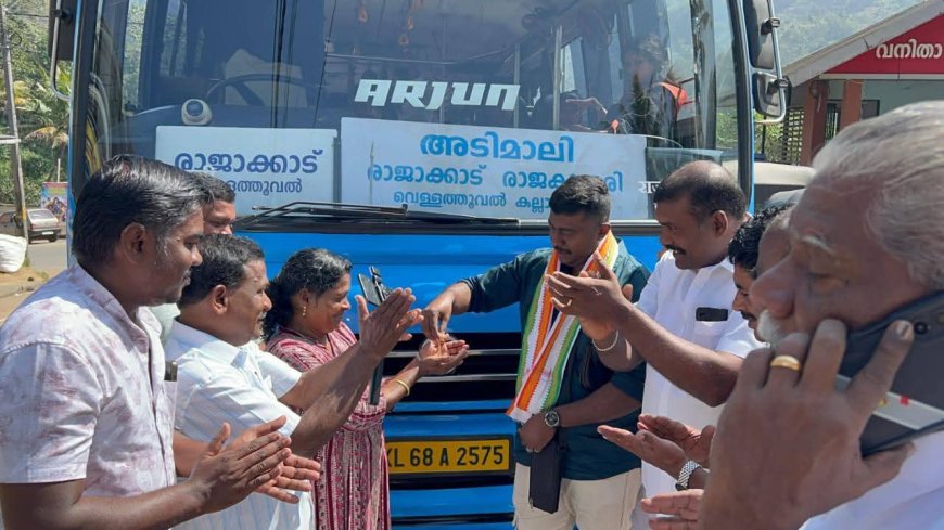 കളഞ്ഞുകിട്ടിയ സ്വർണ്ണ താലിമാല ഉടമയ്ക്ക് തിരികെ നൽകി സ്വകാര്യ ബസ് ജീവനക്കാർ