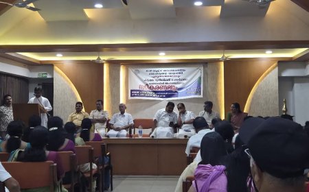 കട്ടപ്പന മർച്ചന്റ് അസോസിയേഷന്റെയും പൗരാവലിയുടെയും നേതൃത്വത്തിൽ പുതുവത്സരാഘോഷവും കട്ടപ്പന മുനിസിപ്പാലിറ്റി ചെയർമാനും ഭരണസമിതി അംഗങ്ങൾക്കുമുള്ള സ്വീകരണവും നടന്നു