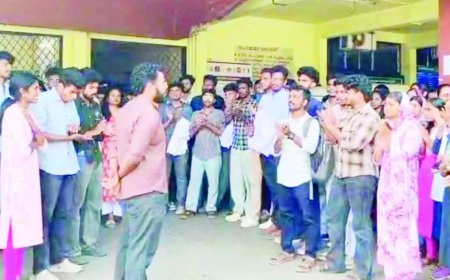 ആവശ്യങ്ങൾ നടപ്പാക്കാത്തതിൽ പ്രതിഷേധം: ഇടുക്കി ഗവ. മെഡിക്കൽ കോളജിൽ അവസാനവർഷ വിദ്യാർഥികളുടെ പഠിപ്പുമുടക്ക്