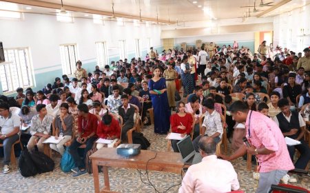 ആവേശമായി ചീഫ് മിനിസ്റ്റേഴ്‌സ് മെഗാക്വിസ് വിദ്യാഭ്യാസ ജില്ലാതല മത്സരം