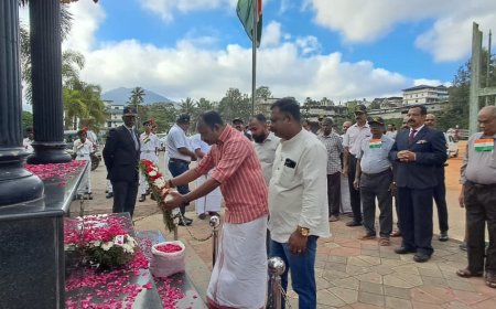 റിപ്പബ്ലിക് ദിനത്തിൽ ധീര ദേശാഭിമാനികൾക്ക് ആദരവ്; BDJS നേതാക്കൾ പുഷ്പചക്രം അർപ്പിച്ചു