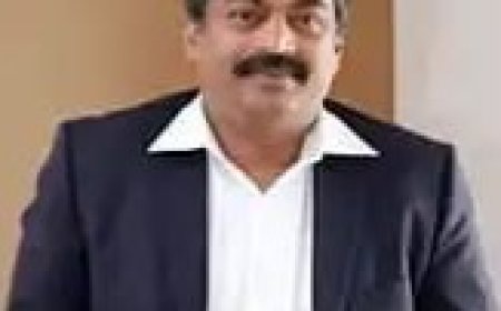 കോണ്‍ഫിഡന്റ് ഗ്രൂപ്പ് ഉടമ സി ജെ റോയ് ജീവനൊടുക്കി