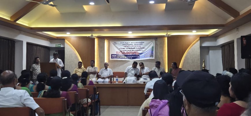 കട്ടപ്പന മർച്ചന്റ് അസോസിയേഷന്റെയും പൗരാവലിയുടെയും നേതൃത്വത്തിൽ പുതുവത്സരാഘോഷവും കട്ടപ്പന മുനിസിപ്പാലിറ്റി ചെയർമാനും ഭരണസമിതി അംഗങ്ങൾക്കുമുള്ള സ്വീകരണവും നടന്നു