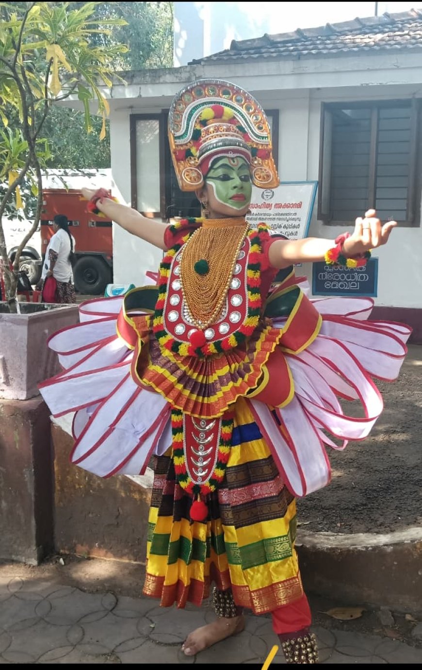 സംസ്ഥാന സ്കൂൾ കലോത്സവം: ഓട്ടൻതുള്ളലിൽ താരമായി നയന ശ്രീകുമാർ