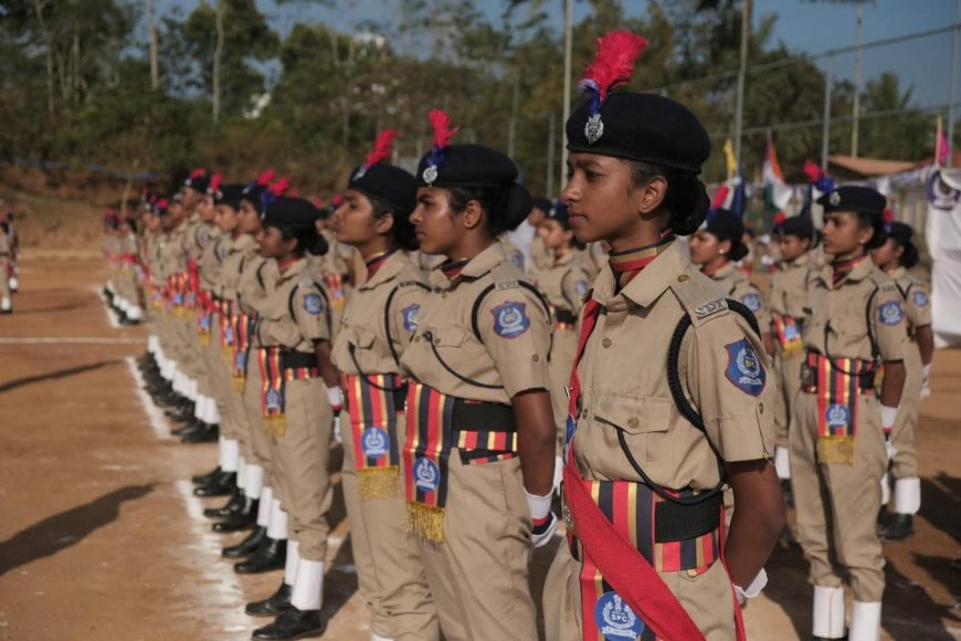 ഗാന്ധിജി ഇംഗ്ലീഷ് മീഡിയം ഗവൺമെന്റ് ഹൈസ്കൂളിൽ SPC പാസിംഗ് ഔട്ട് പരേഡ് നടന്നു