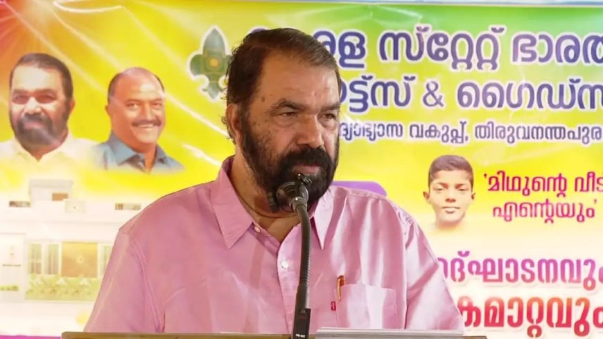 പത്താം ക്ലാസ് സിലബസ് 25 ശതമാനം കുറയ്ക്കും: വിദ്യാഭ്യാസ മന്ത്രി