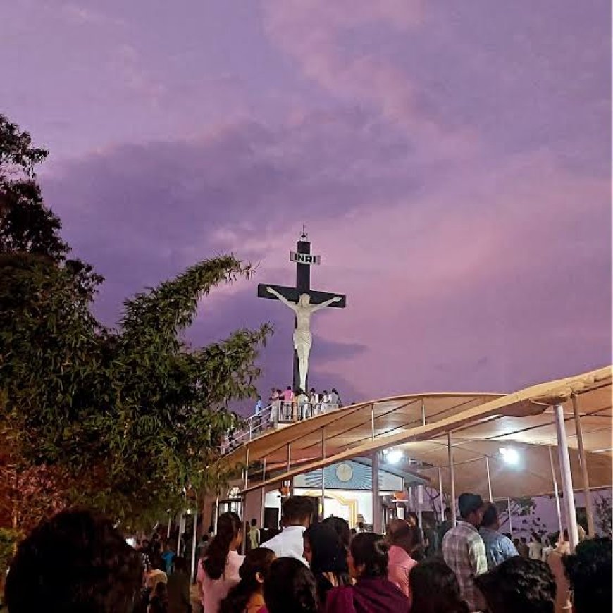 എഴുകുംവയൽ കുരിശുമലയിൽ നോമ്പുകാല തീർത്ഥാടനം തുടങ്ങി