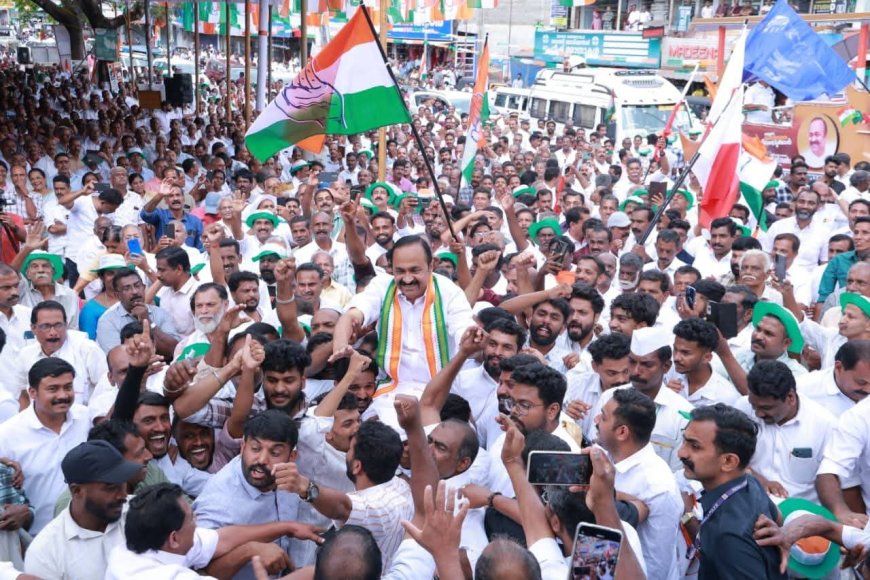 വി.ഡി. സതീശൻ നയിക്കുന്ന പുതുയുഗ യാത്രക്ക് ജില്ലയിൽ സ്വീകരണം നൽകി