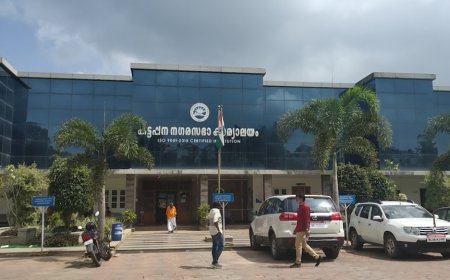 കട്ടപ്പന നഗരസഭ ബജറ്റ് പാസാക്കി; മറുപടി പ്രസംഗത്തെ തുടർന്ന് എൽഡിഎഫ് പ്രതിഷേധം, ചർച്ച ബഹിഷ്കരിച്ചു