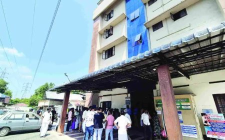 ഡോക്ടർമാരില്ലാതെ അടിമാലി താലൂക്കാശുപത്രിയിൽ പോസ്റ്റ്മോർട്ടം മുടങ്ങി; പ്രതിഷേധം