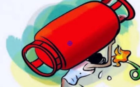 പാചകവാതക ക്ഷാമം ; കട്ടപ്പനയിൽ തട്ടുകടകളും ഹോട്ടലുകളും പൂട്ടി.അന്യ സംസ്ഥാന തൊഴിലാളികളും നാടുകളിലേക്ക് മടങ്ങുന്നു.