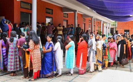 വോട്ടർ ഐഡി ഉണ്ടെങ്കിലും പട്ടികയിൽ പേര് ഉറപ്പാക്കണം.വോട്ടുചെയ്യാൻ പോകുന്നതിന് മുൻപ് അറിഞ്ഞിരിക്കേണ്ട പ്രധാന കാര്യങ്ങൾ