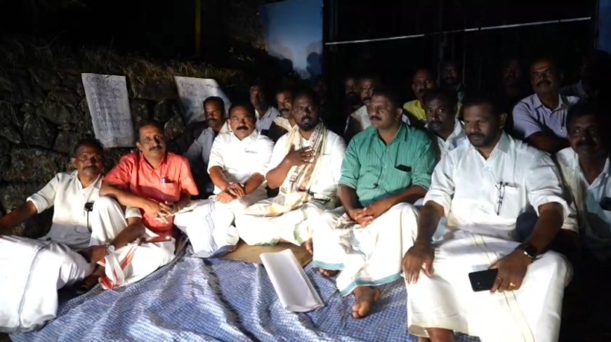 തോട്ടം തൊഴിലാളികളുടെ ദുരിതം അവസാനിപ്പിക്കണം : പ്രതിഷേധവുമായി പീരുമേട് എൻഡിഎ സ്ഥാനാർഥി രതീഷ് വരകുമല