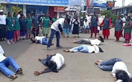 മാലിന്യസംസ്‌കരണം : ബോധവത്കരണത്തിന്റെ ഭാഗമായി ഫ്ളാഷ് മോബും തെരുവ് നാടകവും സംഘടിപ്പിച്ചു