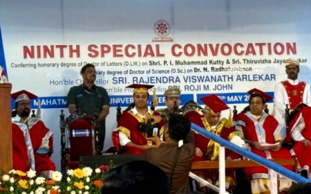 മമ്മൂട്ടിക്ക് ഡോക്ടറേറ്റ് നൽകി ആദരിച്ച് മഹാത്മഗാന്ധി സർവകലാശാല