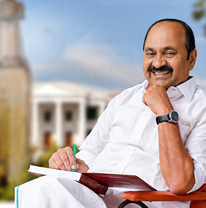 പുതിയ രാഷ്ട്രീയ അധ്യായത്തിന് തുടക്കം ; വിഡി സതീശൻ മന്ത്രിസഭ ഇന്ന് അധികാരമേൽക്കും