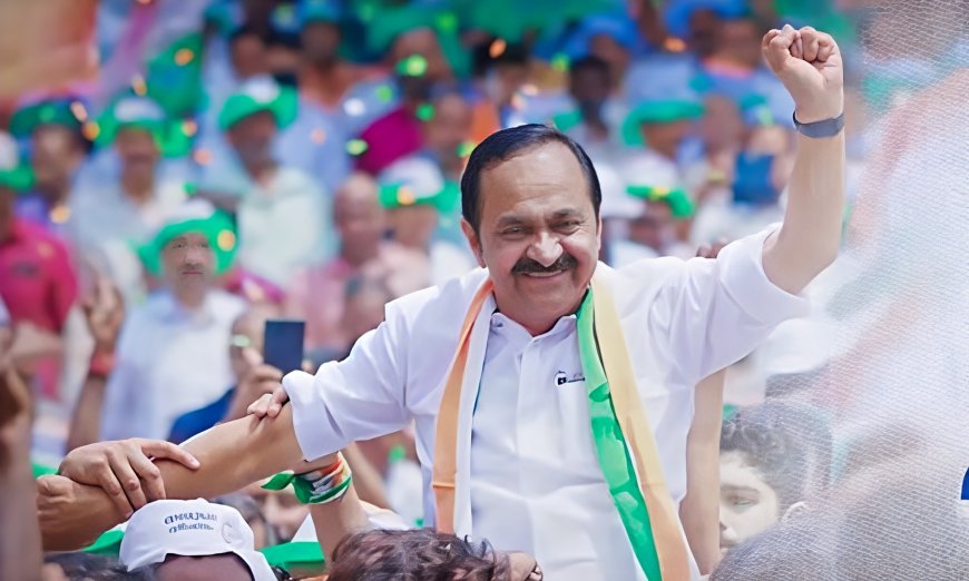 "വിസ്മയം" തീർത്ത് വിഡി : വൻ  ജനാവലിയെ സാക്ഷിയാക്കി മുഖ്യമന്ത്രിയായി സത്യ പ്രതിജ്ഞ ചെയ്തു