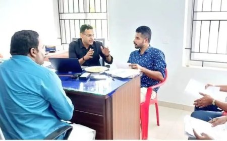 ജനങ്ങളോടൊപ്പം’ ക്യാമ്പയിൻ; വണ്ണപ്പുറം വില്ലേജ് ഓഫീസിലെ സബ് കളക്ടറുടെ സിറ്റിങ്ങിന് മികച്ച ജനപങ്കാളിത്തം