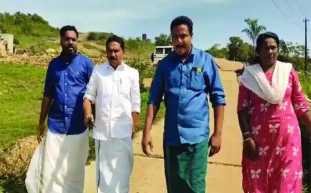 വാഗമണിലെ ഭൂമി കൈയേറ്റം: സിറിയക് തോമസ് എം.എൽ.എ സ്ഥലം സന്ദർശിച്ചു