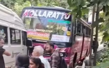 കെ.കെ റോഡിൽ ബസ്സും ട്രാവലറും കൂട്ടിയിടിച്ചു; യാത്രക്കാർക്ക് പരിക്കില്ല