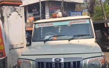 ഓപ്പറേഷൻ തണ്ടർ: കുമളിയിൽ അരക്കോടിയോളം രൂപയുടെ നിരോധിത ലഹരി ഉൽപ്പന്നങ്ങൾ പിടികൂടി