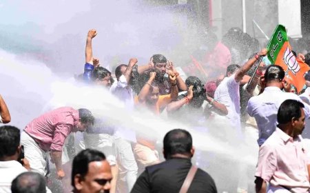 ബിജെപി സംസ്ഥാന കമ്മിറ്റിയുടെ നേതൃത്വത്തിൽ കെപിസിസി ഓഫീസിലേക്ക് മാർച്ച് നടത്തി