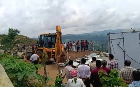 വാഗമണ്ണിൽ വൻ ഭൂമികയ്യേറ്റം ഒഴിപ്പിച്ചു; 10 ഏക്കർ റവന്യൂ ഭൂമി തിരിച്ചുപിടിച്ചു