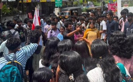 AISF വിദ്യാഭ്യാസ ബന്ദ് വൈക്കത്ത് പൂർണം