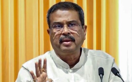 കേന്ദ്ര വിദ്യാഭ്യാസ മന്ത്രി  ധര്‍മേന്ദ്ര പ്രധാൻ രാജിവെച്ചു, രാജിക്കത്ത് പ്രധാനമന്ത്രിക്ക് കൈമാറി