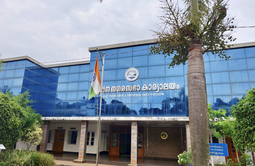 കട്ടപ്പന നഗരത്തിൽ ട്രാഫിക് പരിഷ്‌കാരങ്ങൾ ആഗസ്റ്റ് 1 മുതൽ; പുതിയ ഗതാഗത ക്രമീകരണങ്ങളുമായി നഗരസഭ