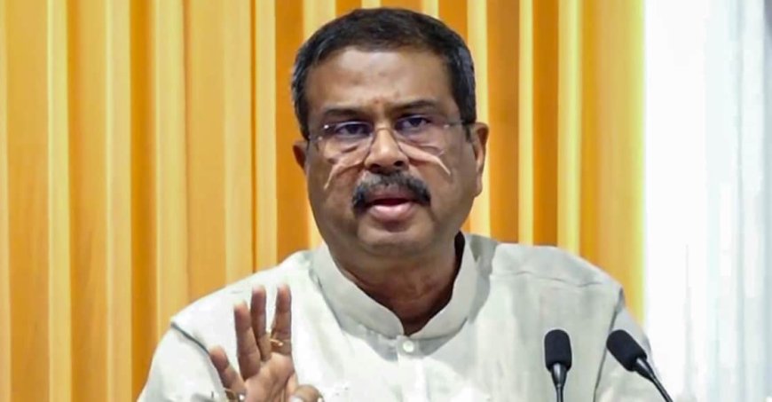 കേന്ദ്ര വിദ്യാഭ്യാസ മന്ത്രി  ധര്‍മേന്ദ്ര പ്രധാൻ രാജിവെച്ചു, രാജിക്കത്ത് പ്രധാനമന്ത്രിക്ക് കൈമാറി