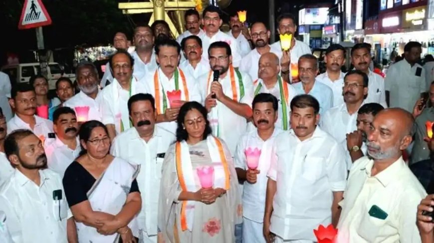 ധർമേന്ദ്ര പ്രധാൻ രാജി: മെഴുകുതിരി റാലിയും സത്യഗ്രഹവും നടത്തി കോൺഗ്രസ്