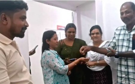 കളഞ്ഞുകിട്ടിയ ഒരു പവന്റെ സ്വർണമാല ഉടമയ്ക്ക് തിരികെ നൽകി ജീപ്പ് ഡ്രൈവർ മാതൃകയായി