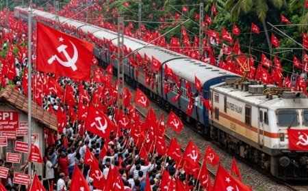 കോട്ടയം റയിൽവേ സ്റ്റേഷനിലേയ്ക്ക് പ്രതിക്ഷേധ മാർച്ച്..