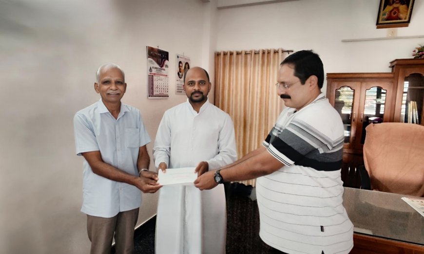 ഇരട്ടയാർ സെന്റ് തോമസ് സ്കൂൾ പൂർവവിദ്യാർത്ഥി സംഗമം: വിദ്യാർത്ഥികൾക്കുള്ള ഈ വർഷത്തെ സ്കോളർഷിപ്പ് തുക കൈമാറി