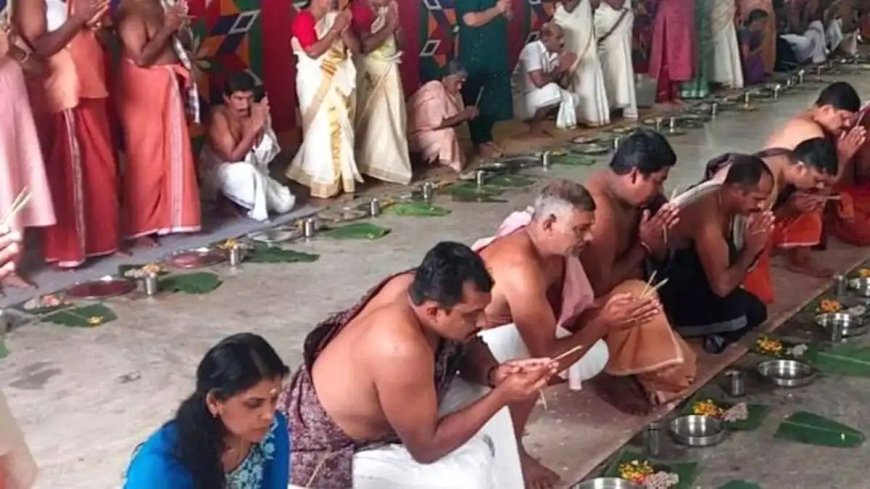 കർക്കടകവാവ് ബലിതർപ്പണം: ക്ഷേത്രങ്ങളിലും സ്നാനഘട്ടങ്ങളിലും വൻ തിരക്ക്