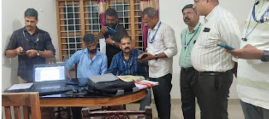 ഫയൽ നീക്കാൻ 5000 രൂപ കൈക്കൂലി; വൈക്കം അസിസ്റ്റന്റ് ലേബർ ഓഫിസർ വിജിലൻസ് പിടിയിൽ