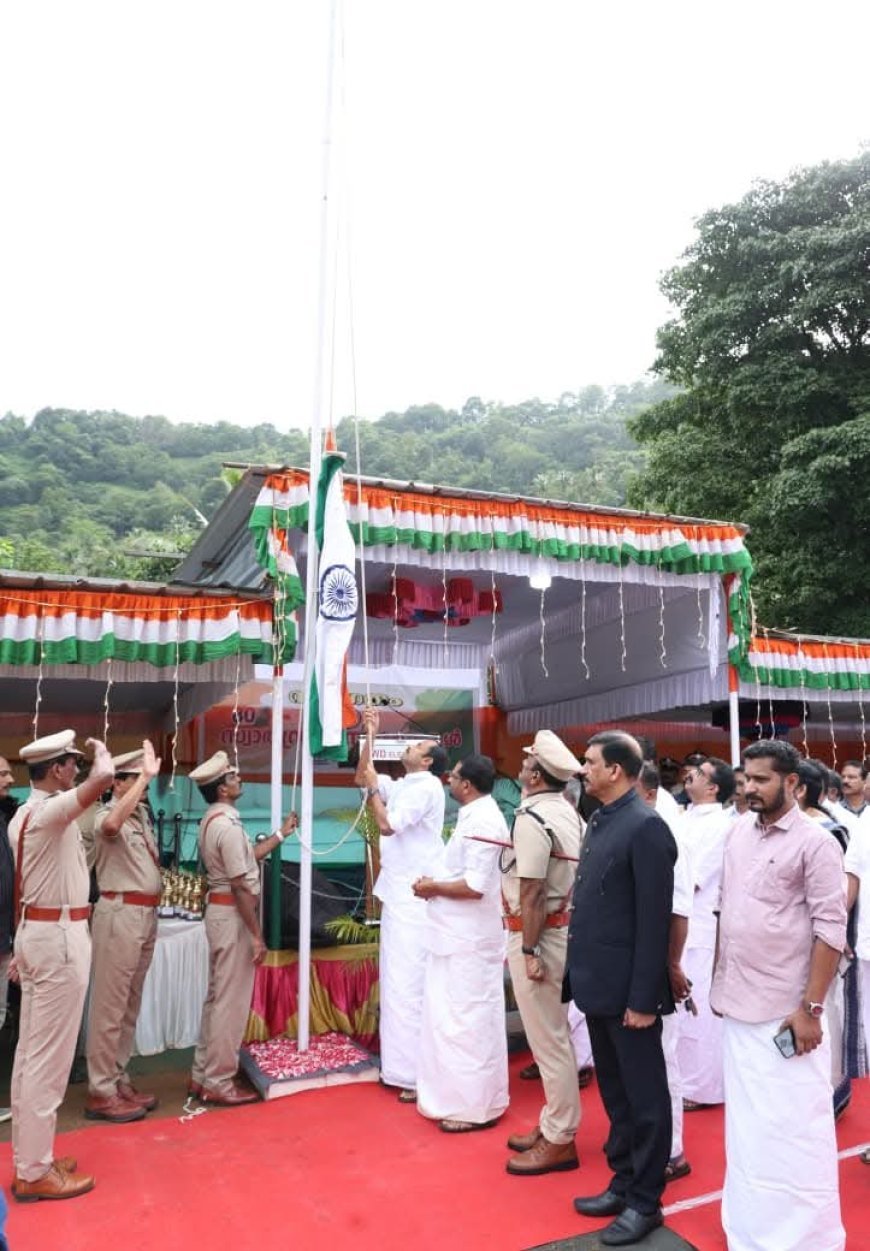 ഭരണഘടനയെ ശിഥിലീകരിക്കാനുള്ള ശ്രമങ്ങളെ ചെറുക്കേണ്ടത് ഓരോ പൗരന്റെയും ഉത്തരവാദിത്വം: മന്ത്രി അനൂപ് ജേക്കബ്