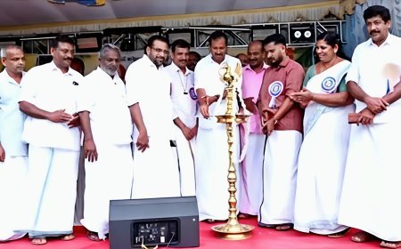 വിപണിയിൽ സജീവമായി ഇടപെട്ടുകൊണ്ട് ഓണാഘോഷത്തിനാവശ്യമായ എല്ലാ സാഹചര്യങ്ങളും ഒരുക്കാൻ സർക്കാരിന് കഴിഞ്ഞതായി ഭക്ഷ്യ-സിവിൽ സപ്ലൈസ് വകുപ്പ് മന്ത്രി അനൂപ് ജേക്കബ്